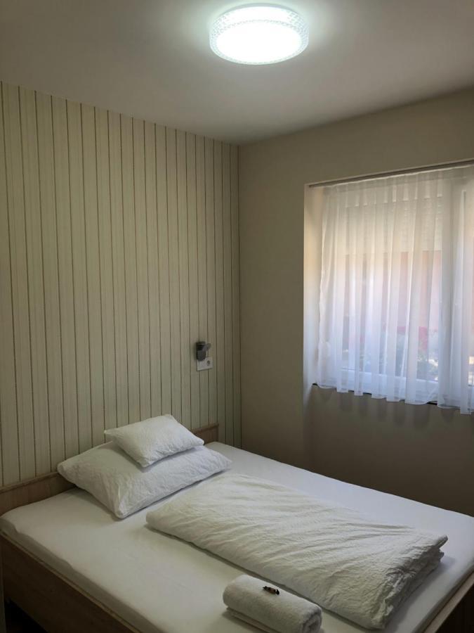 Ferienwohnung Bettina Vendeghaz Kiskoros Exterior foto
